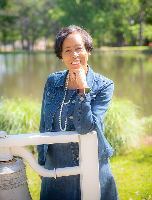 Angela-Butler-2022 Angela-Butler-2022